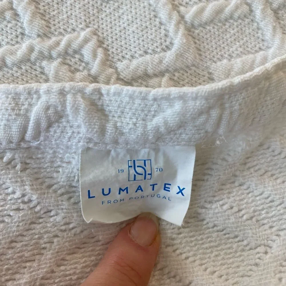 Luxurious White Matelasse coverlet woven Portugal
